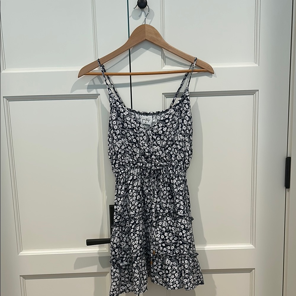 Princess Polly White and Navy Floral Tiered Sundress